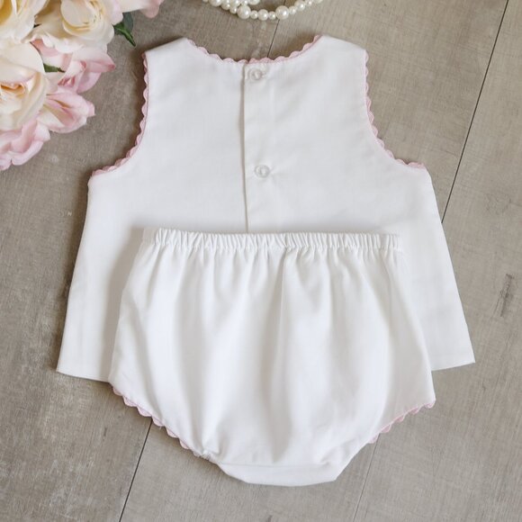 White and Pink Diaper Set Ric Rac Trim Hand Embroidery NWT - Picture 8 of 9